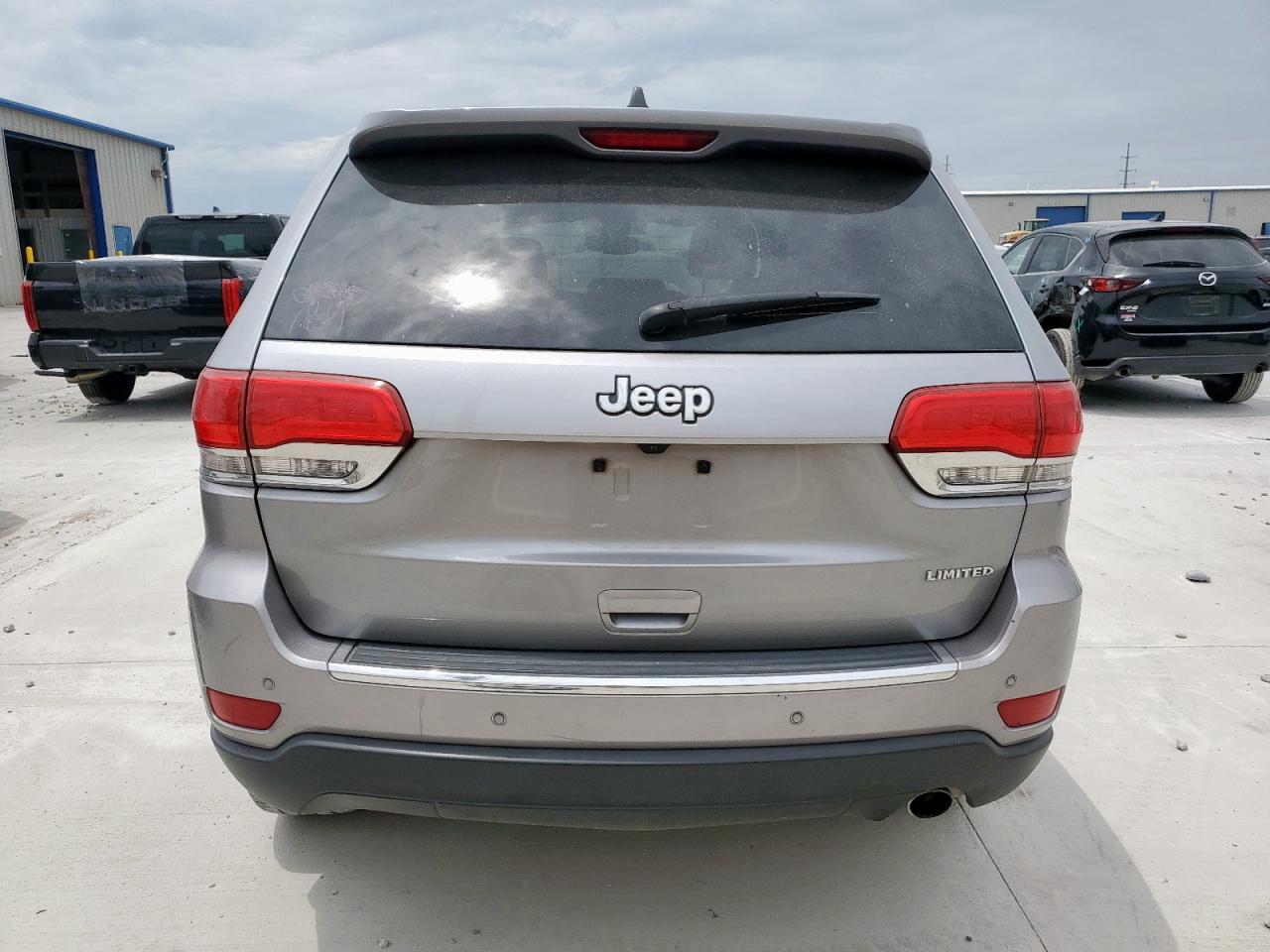 2017 Jeep Grand Cherokee Limited - Image 6