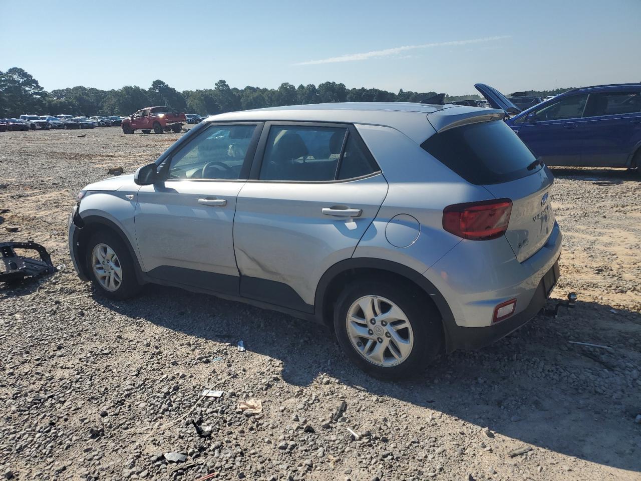 2022 Hyundai Venue Se - Фото 2