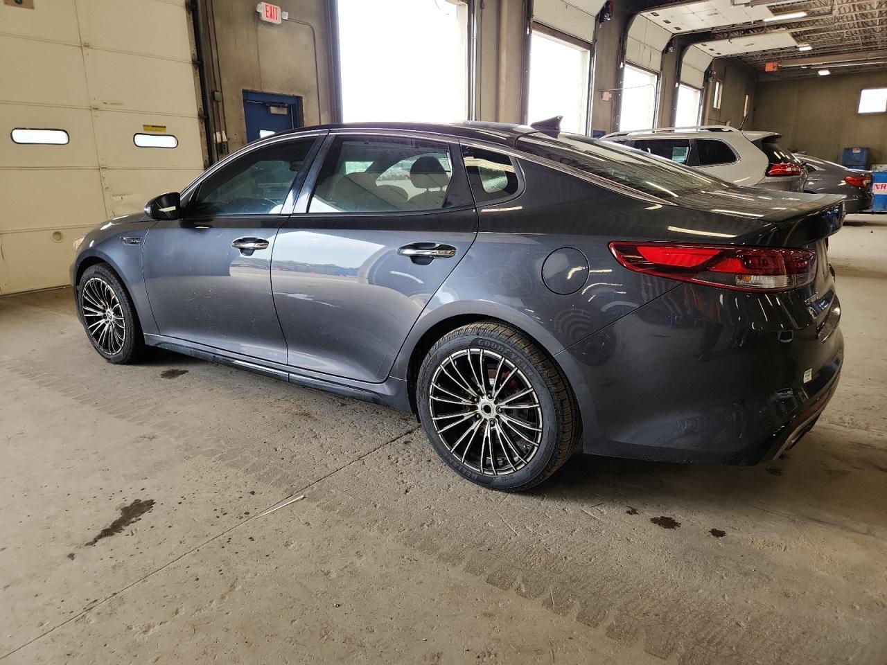 2016 Kia Optima Sx - Image 2