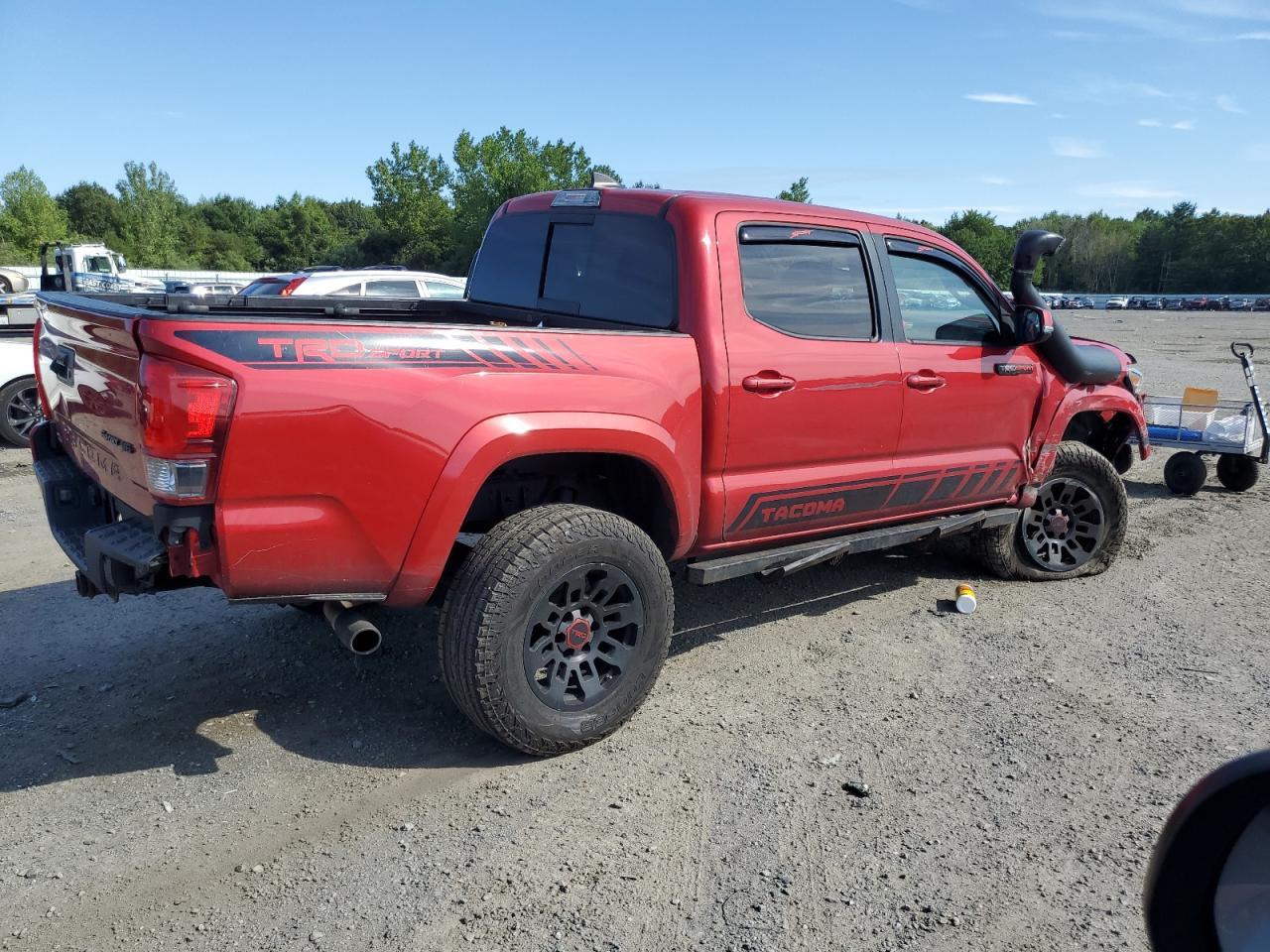 2017 Toyota Tacoma Trd Sport - Фото 3