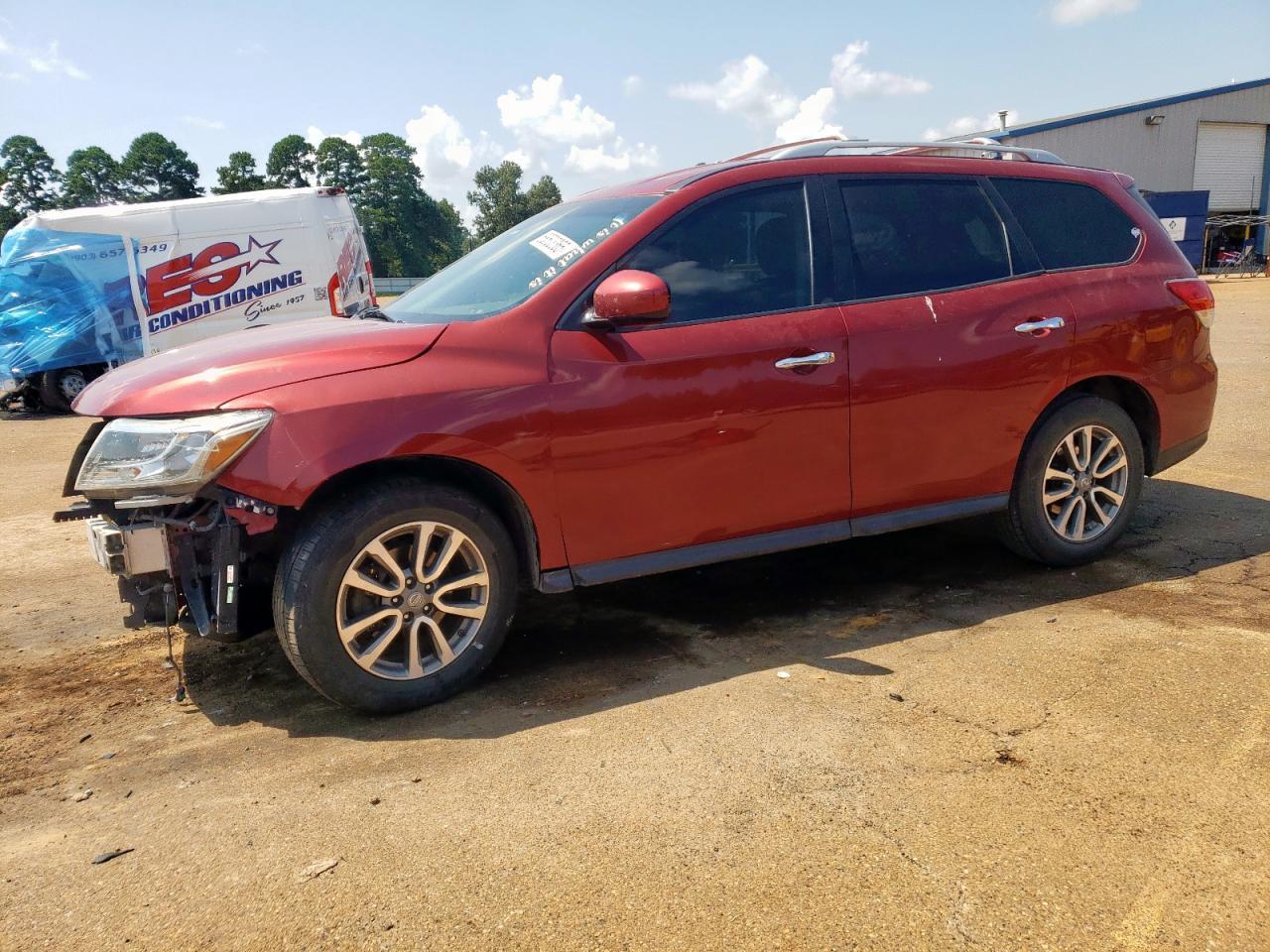 2015 Nissan Pathfinder S