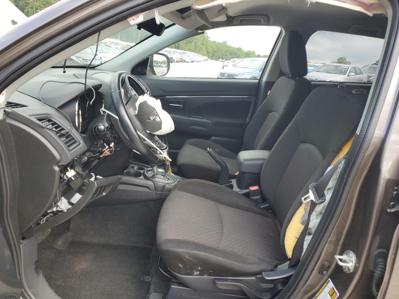 2017 Mitsubishi Outlander Sport Es - Image 7