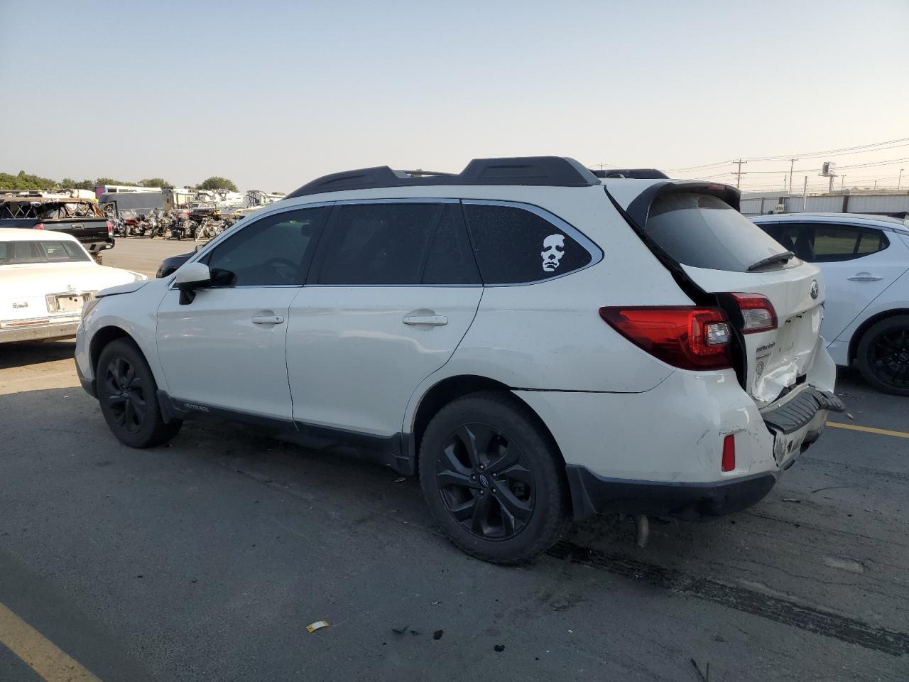 2015 Subaru Outback 2.5I Premium - Фото 2