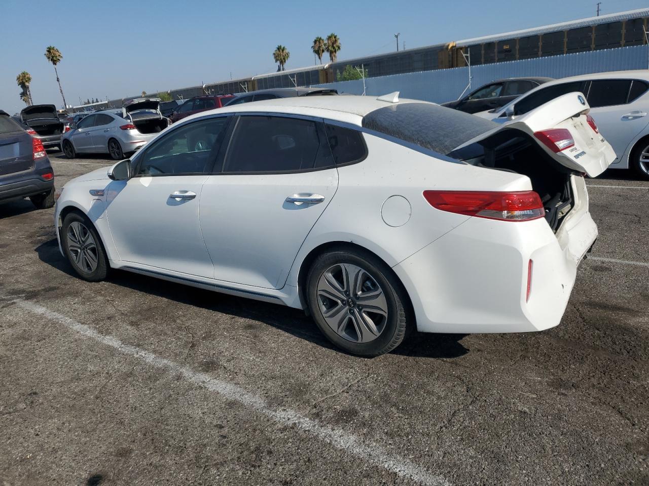 2018 Kia Optima Plug-In Hybrid - Фото 2