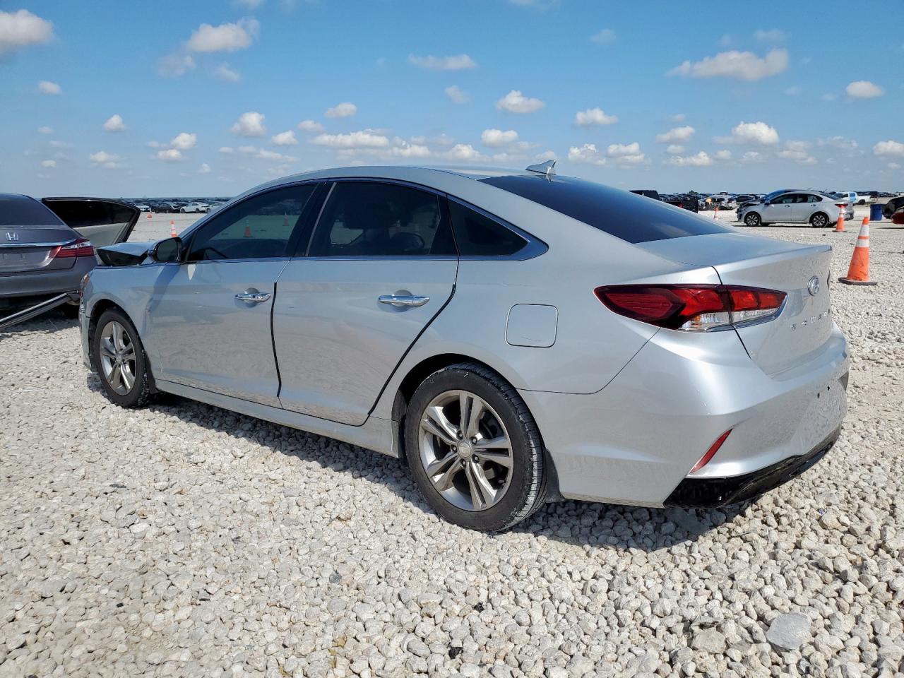2018 Hyundai Sonata Sport - Image 2