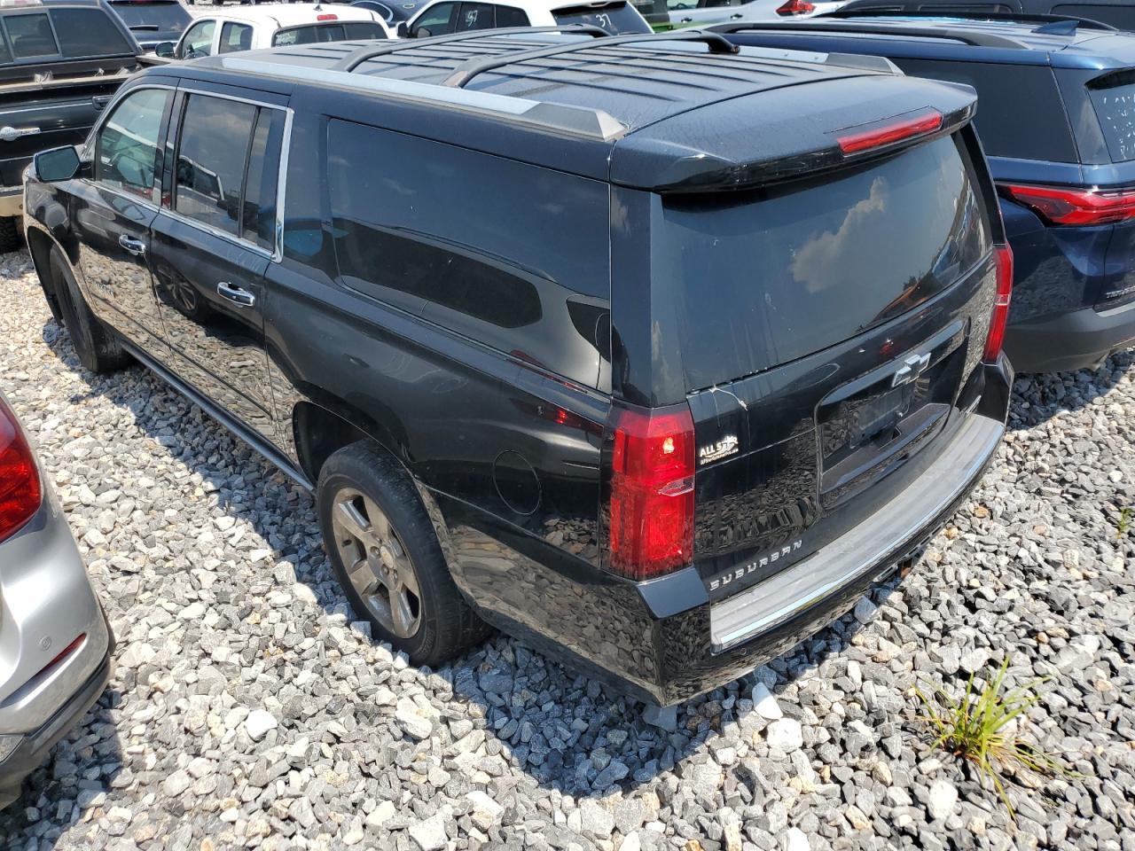 2018 Chevrolet Suburban K1500 Premier - Фото 2
