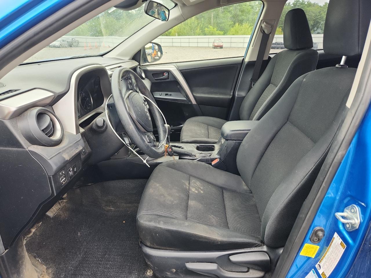 2018 Toyota Rav4 Le - Image 7