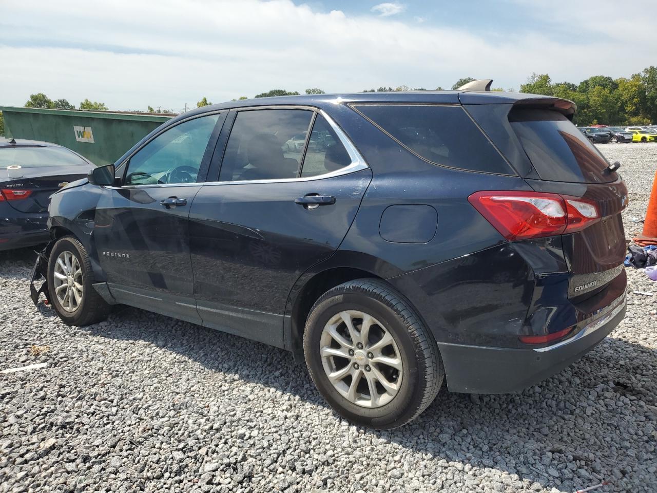 2020 Chevrolet Equinox Lt - Image 2