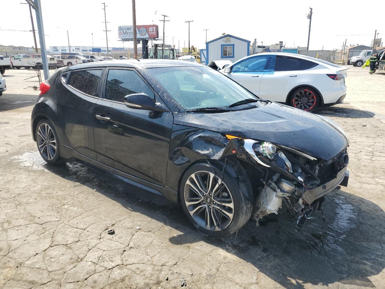 2016 Hyundai Veloster Turbo - Фото 4