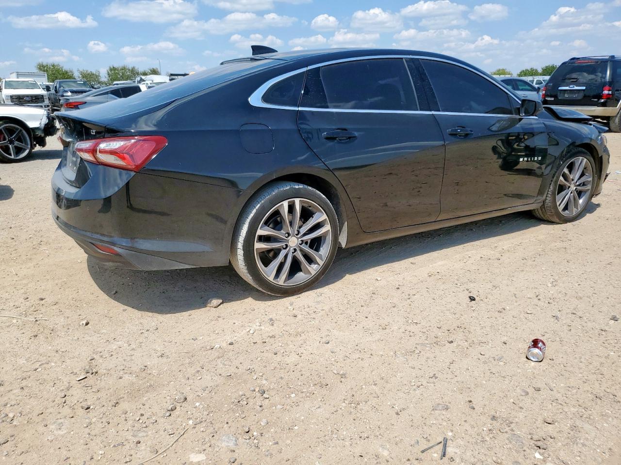 2023 Chevrolet Malibu Premier - Image 3