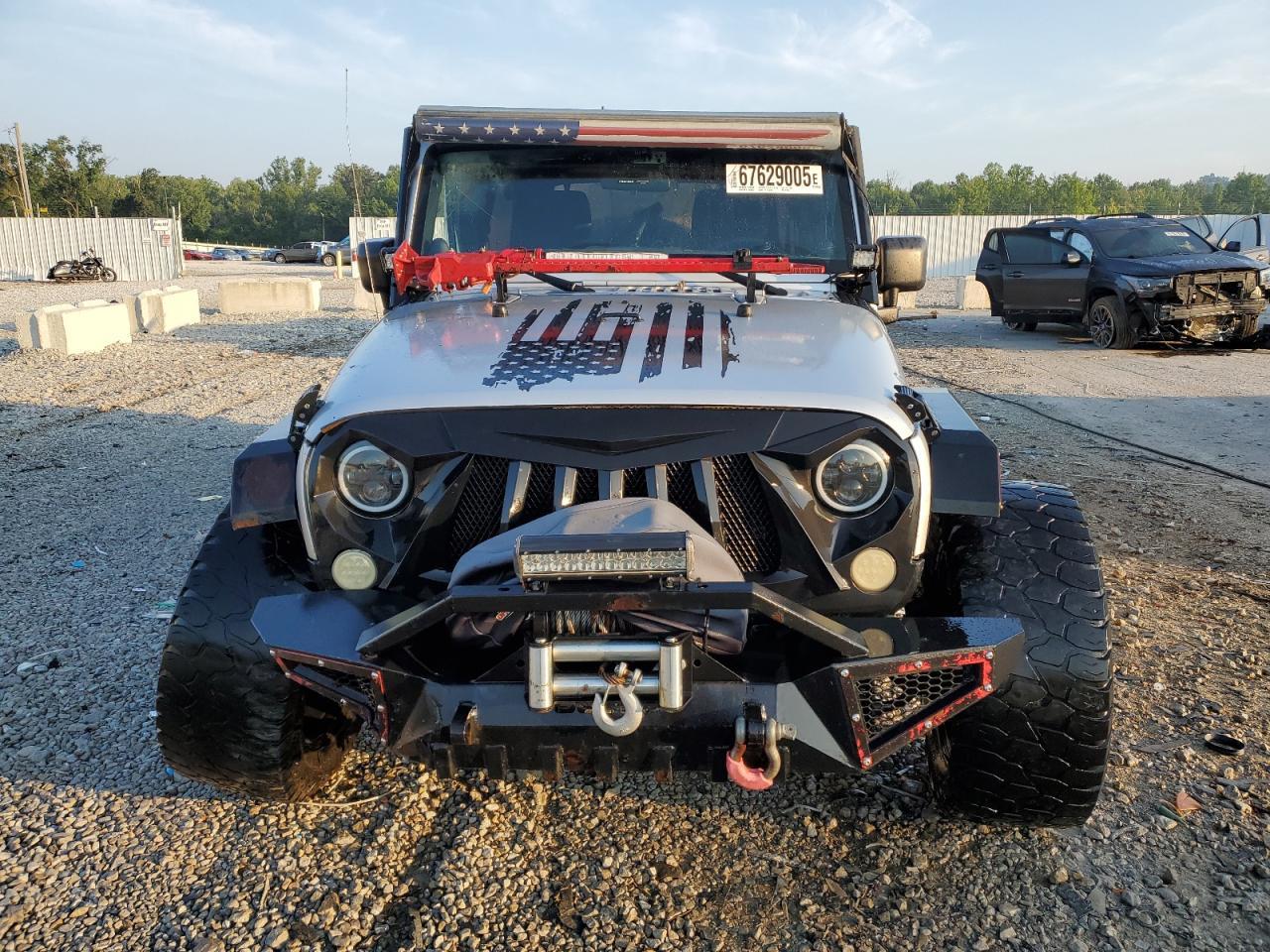 2012 Jeep Wrangler Unlimited Sport - Фото 5