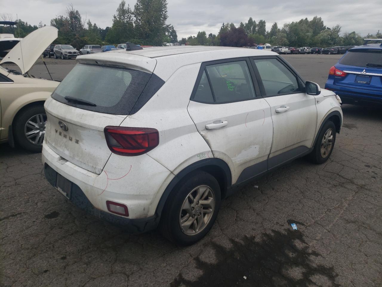 2022 Hyundai Venue Se - Фото 3
