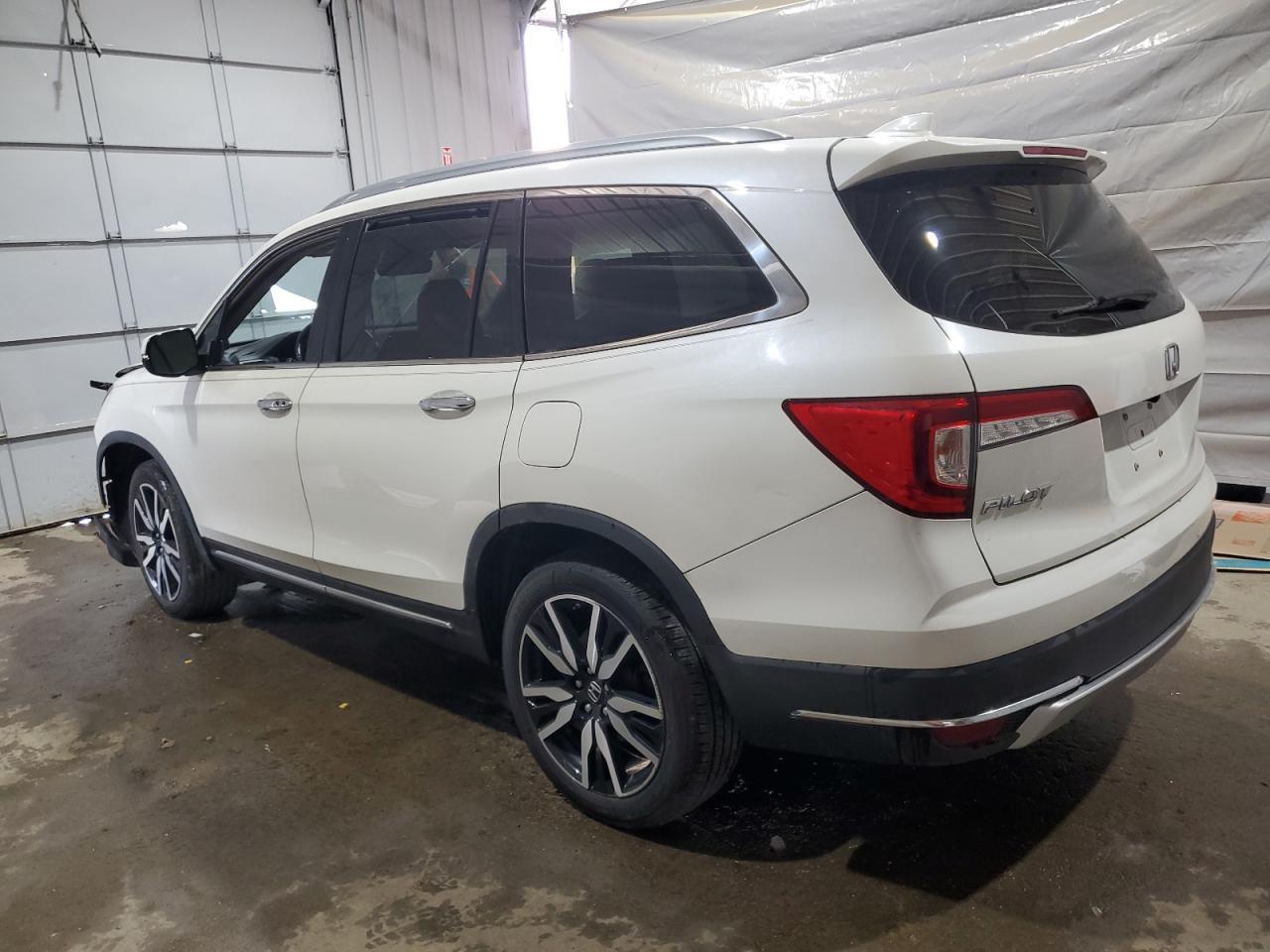 2019 Honda Pilot Elite - Фото 2
