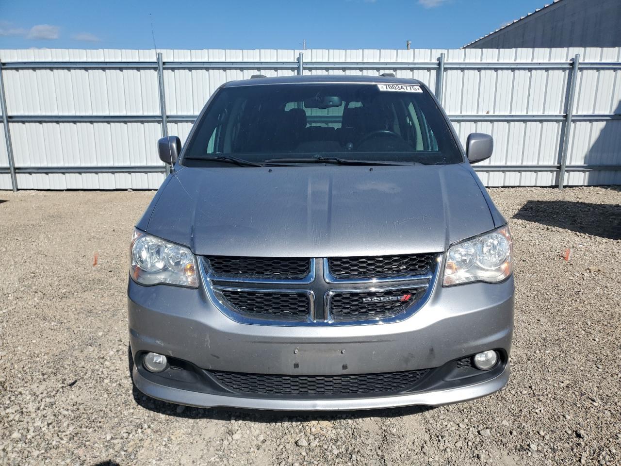 2017 Dodge Grand Caravan Sxt - Image 5