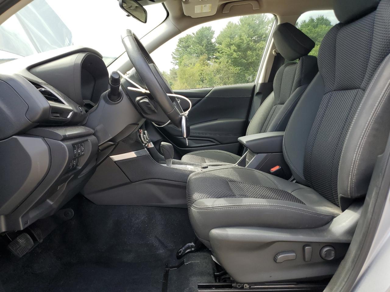 2024 Subaru Forester Premium - Image 7