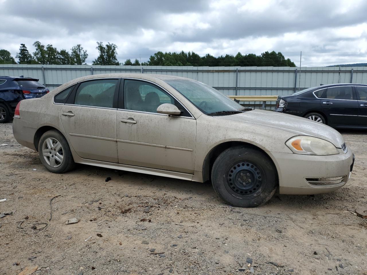 2010 Chevrolet Impala Ls - Image 4