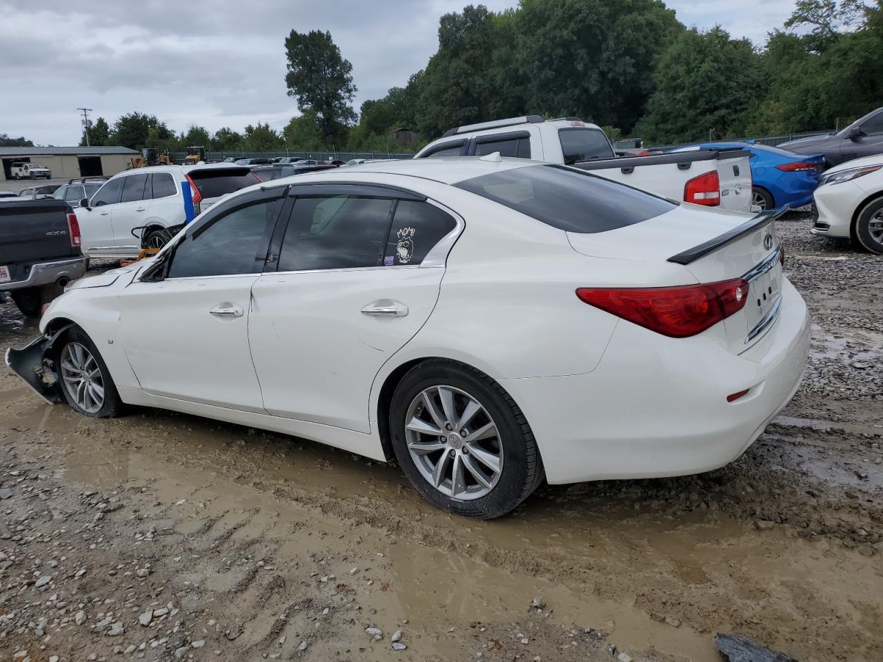 2015 Infiniti Q50 Base - Image 2