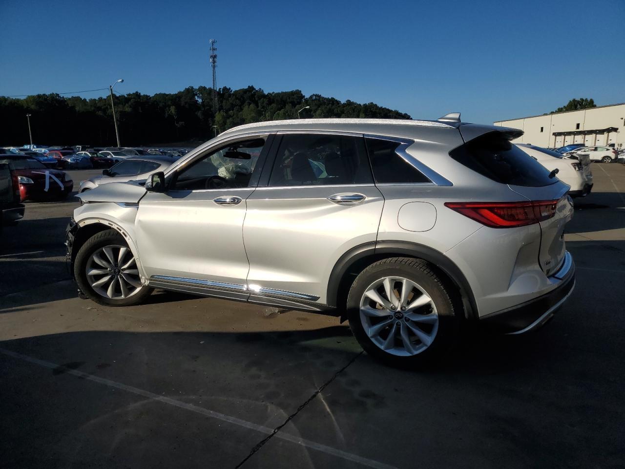 2019 Infiniti Qx50 Essential - Фото 2