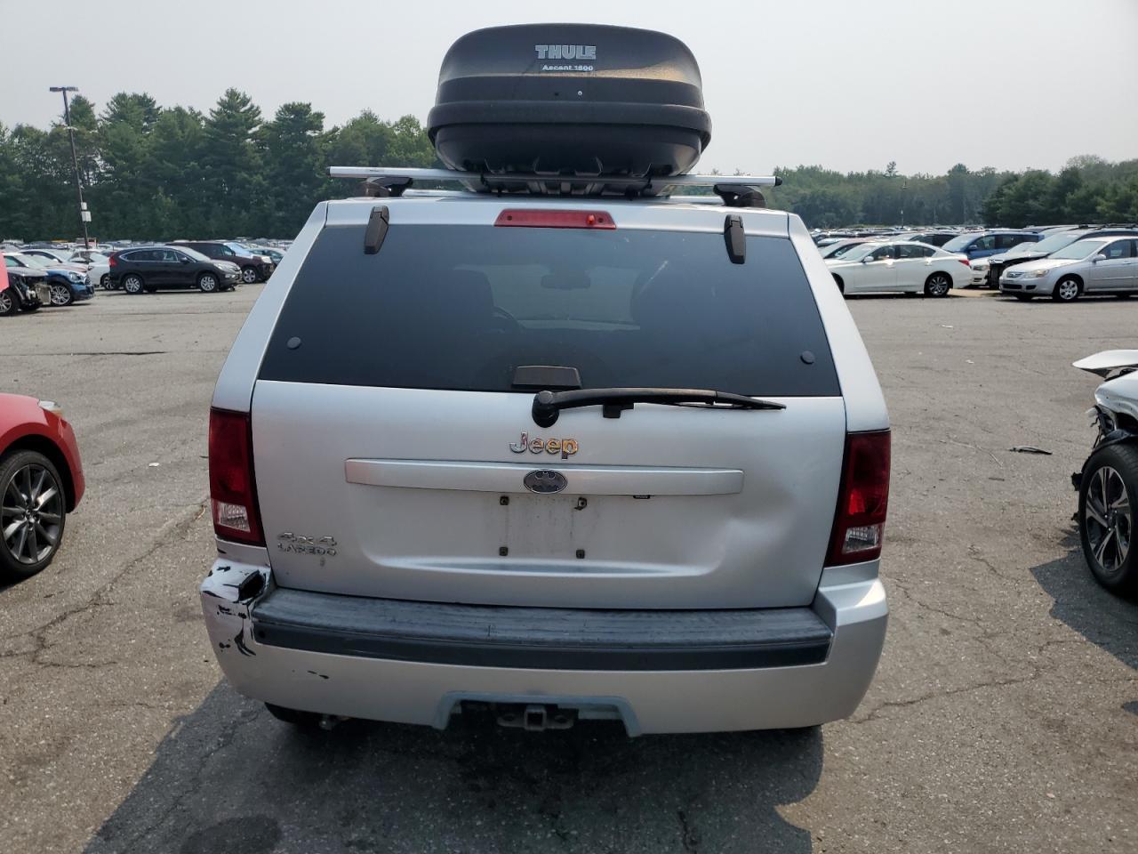 2007 Jeep Grand Cherokee Laredo - Image 6