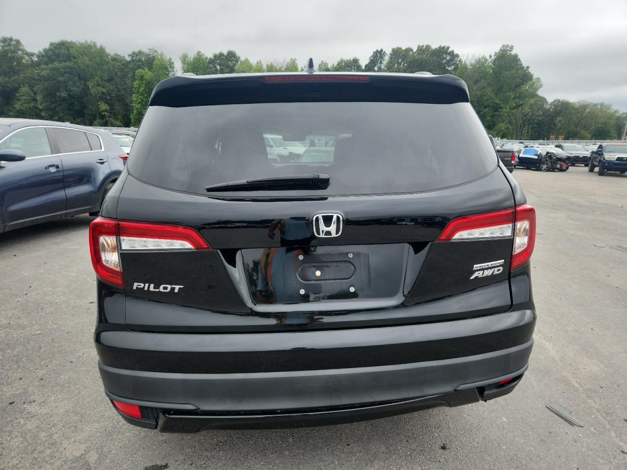 2022 Honda Pilot Se - Фото 6