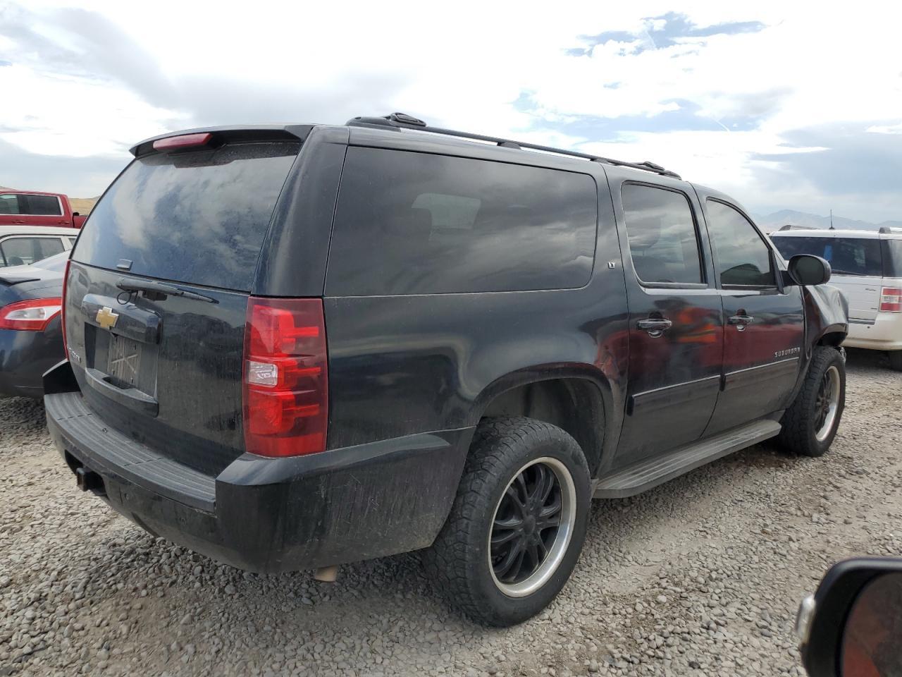 2014 Chevrolet Suburban K1500 Lt - Фото 3