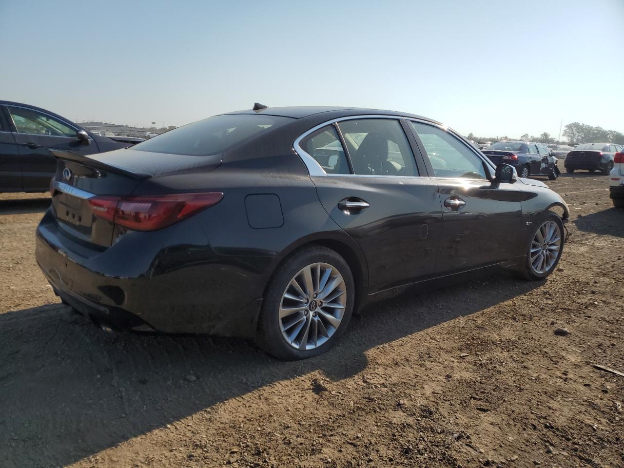 2019 Infiniti Q50 Luxe - Image 3