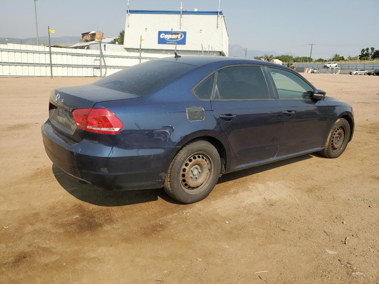 2014 Volkswagen Passat S - Image 3