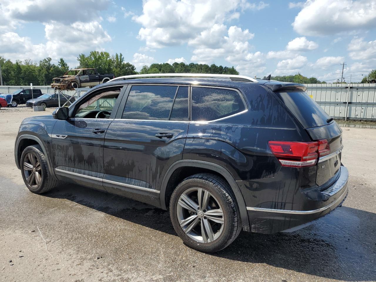 2019 Volkswagen Atlas Se - Фото 2