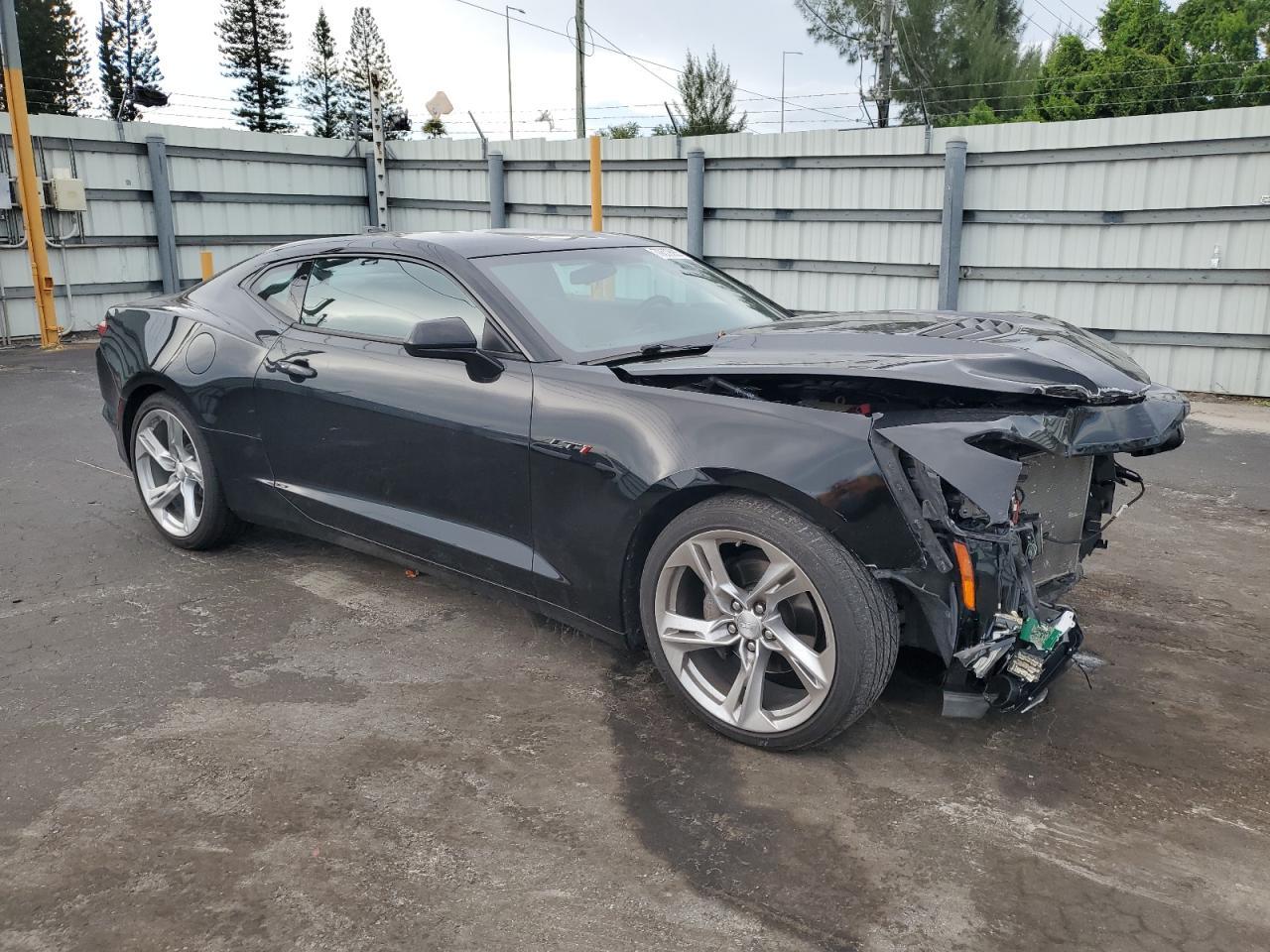 2020 Chevrolet Camaro Lz - Image 4