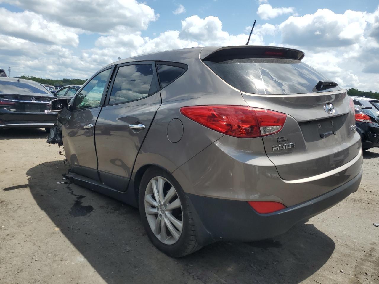 2013 Hyundai Tucson Gls - Image 2
