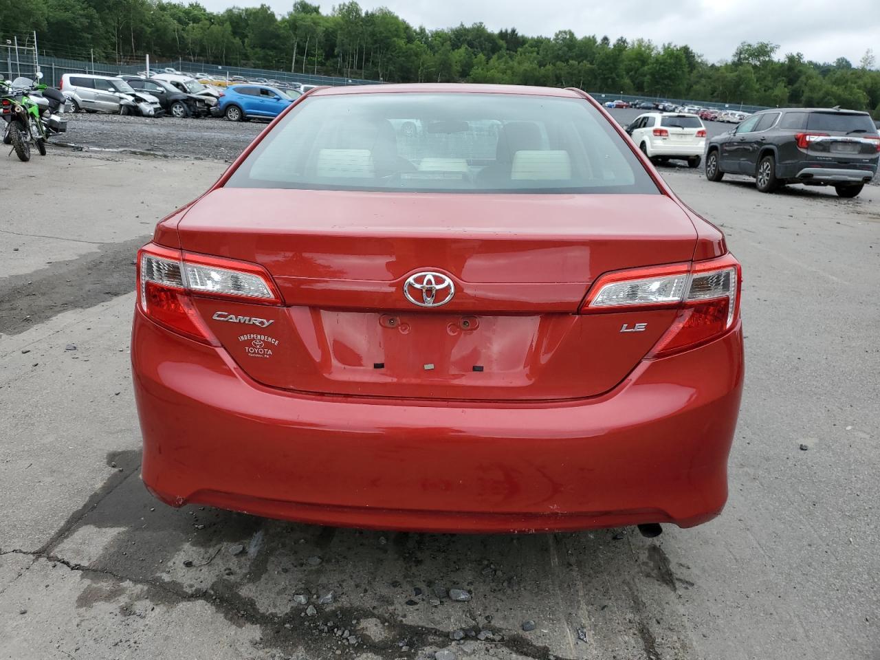 2013 Toyota Camry L - Фото 6