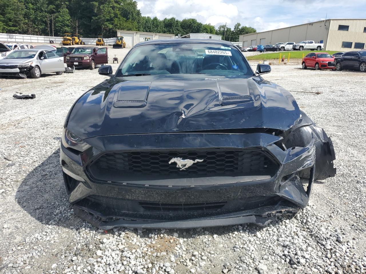 2022 Ford Mustang - Image 5