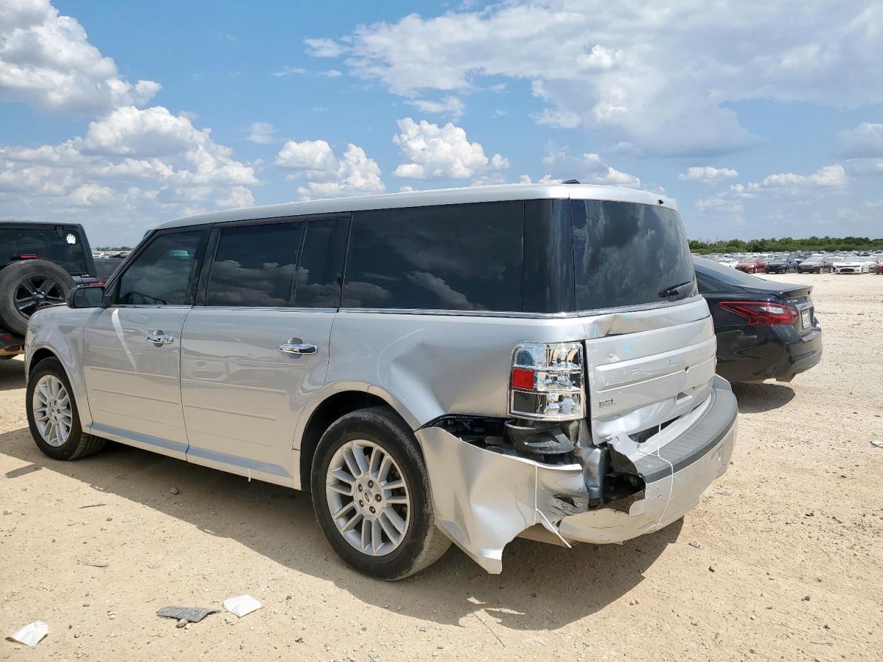 2018 Ford Flex Sel - Image 2