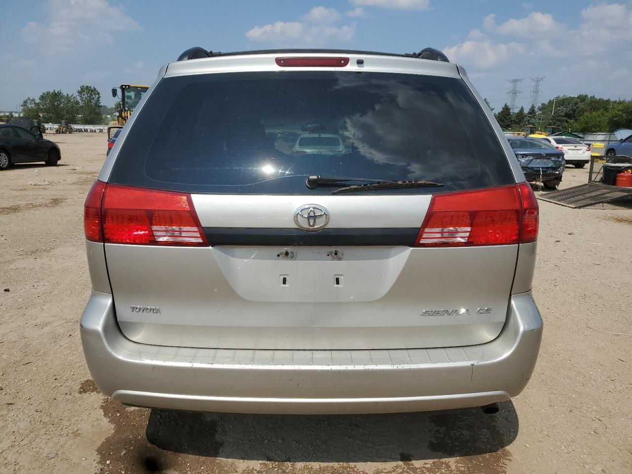 2005 Toyota Sienna Ce - Фото 6