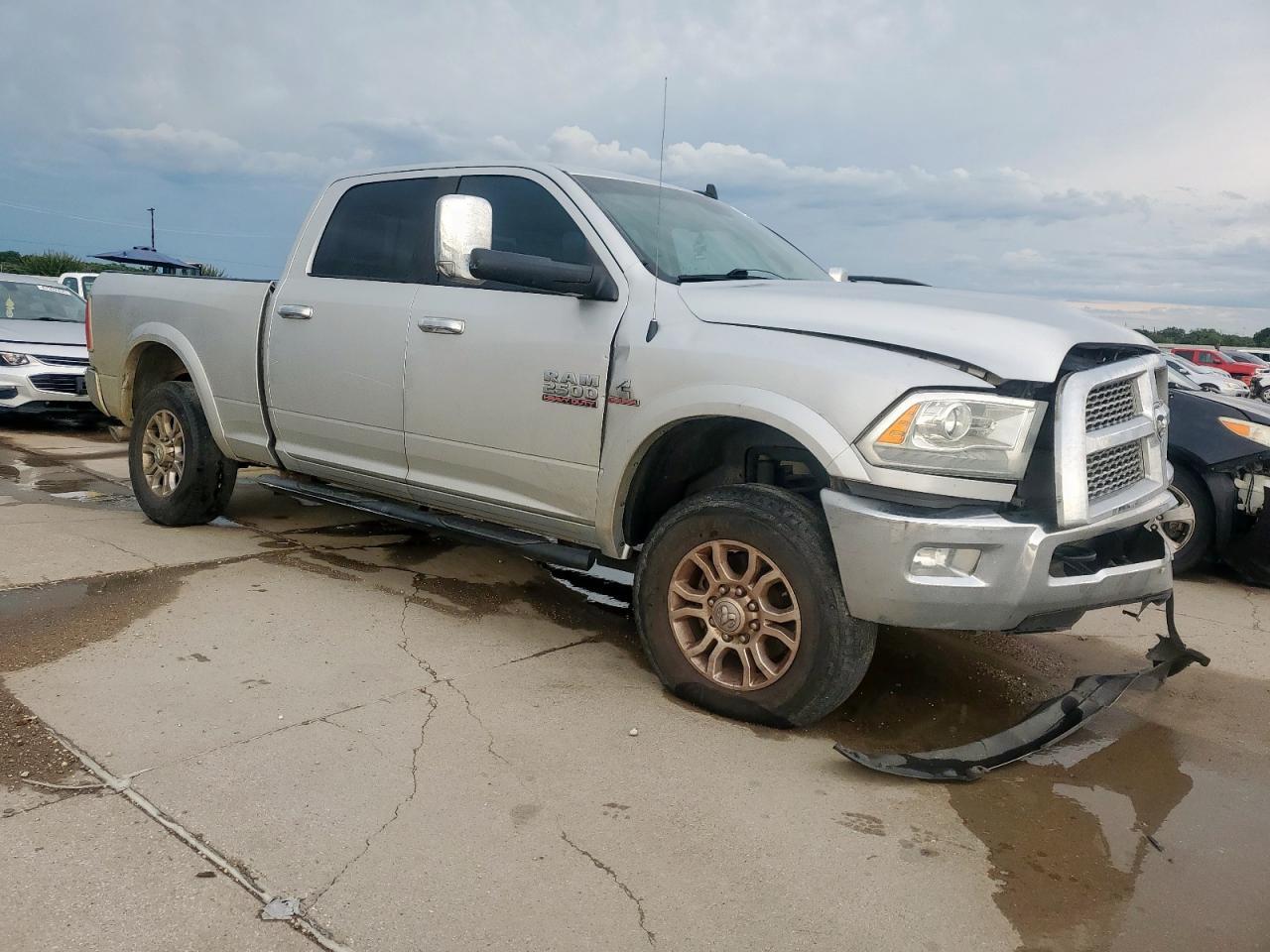 2015 Ram 2500 Laramie - Фото 4