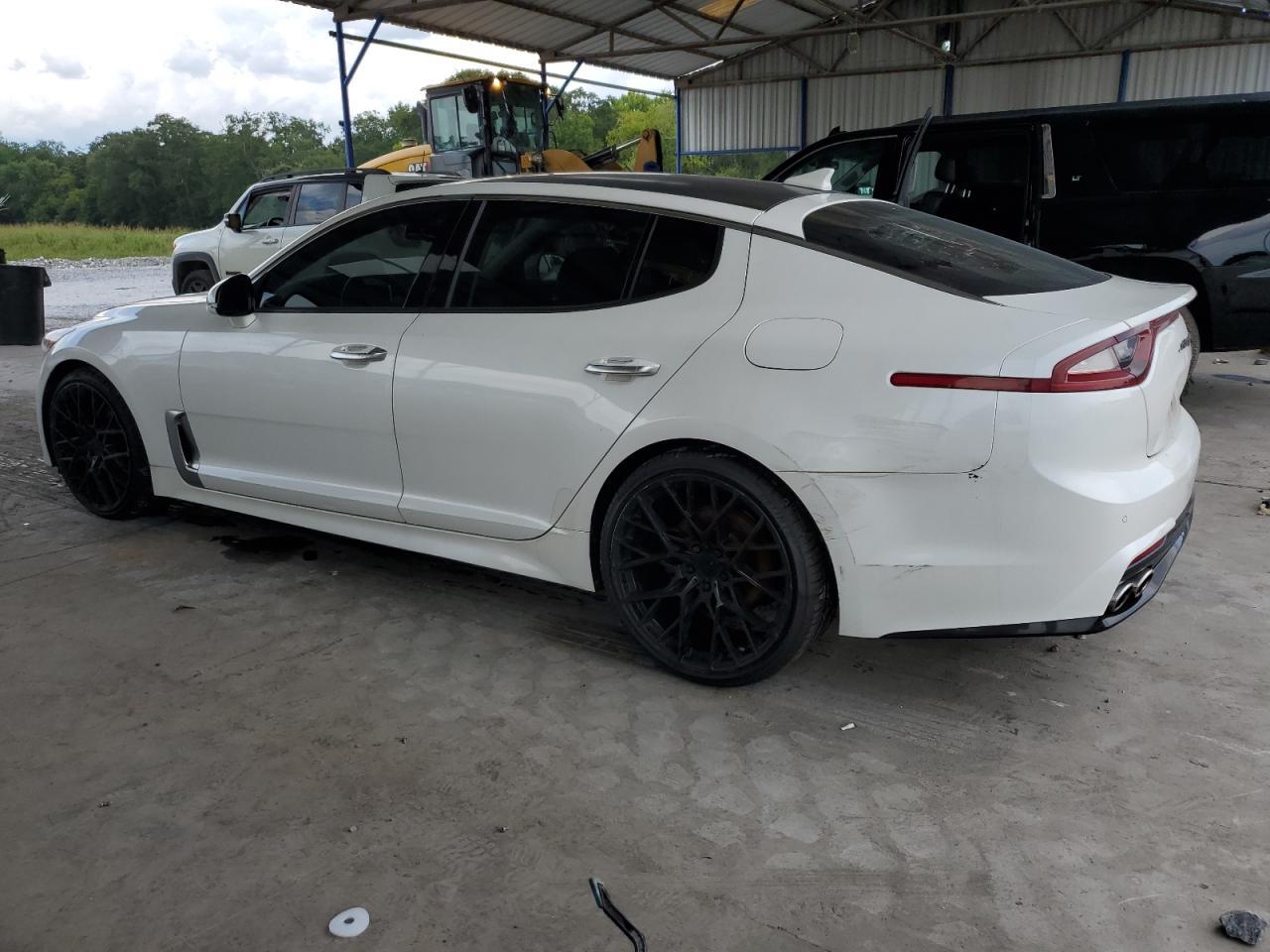 2018 Kia Stinger - Фото 2