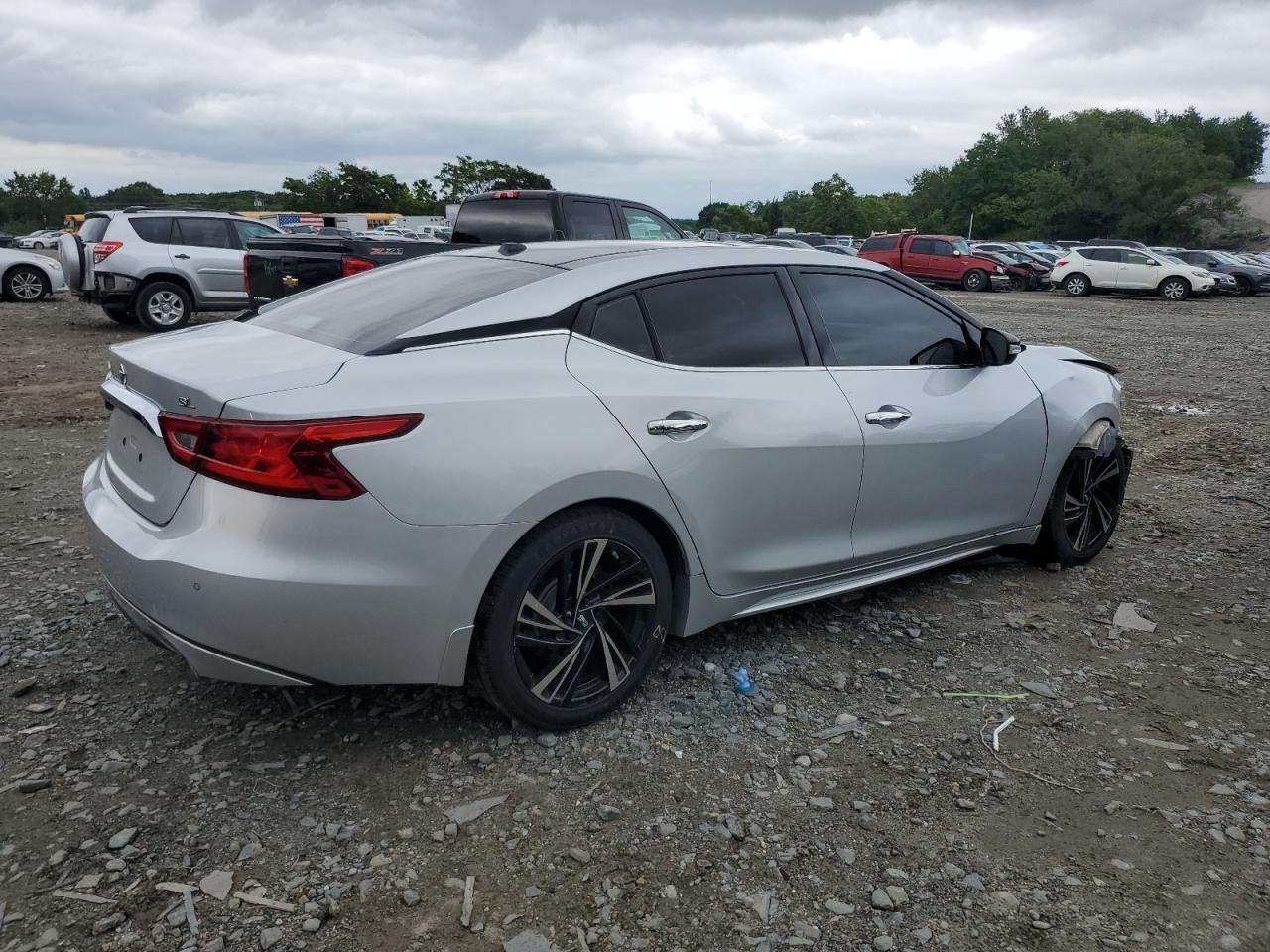 2017 Nissan Maxima 3.5S - Фото 3