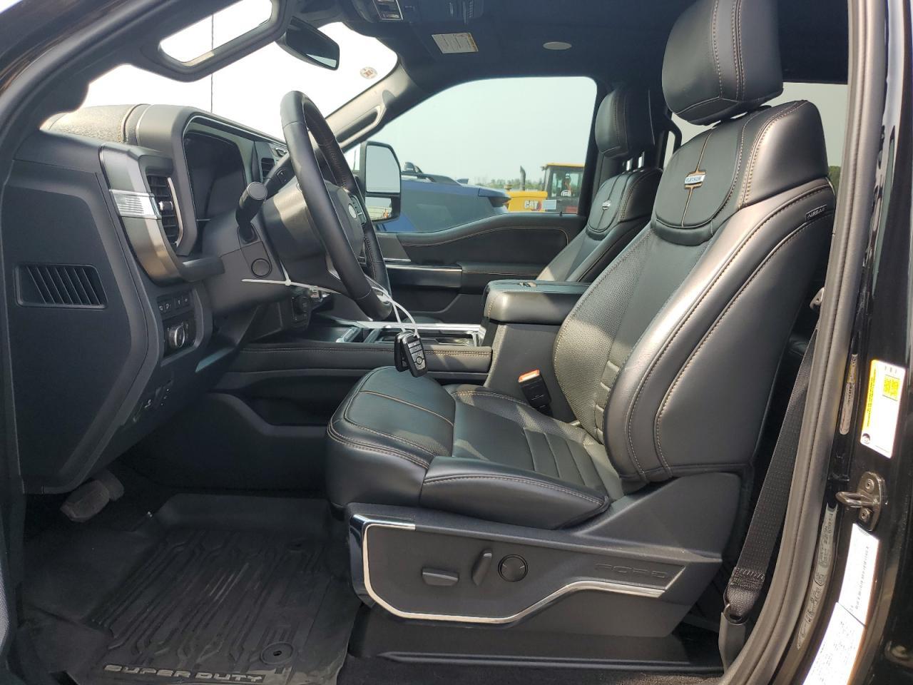 2023 Ford F250 Super Duty - Image 7