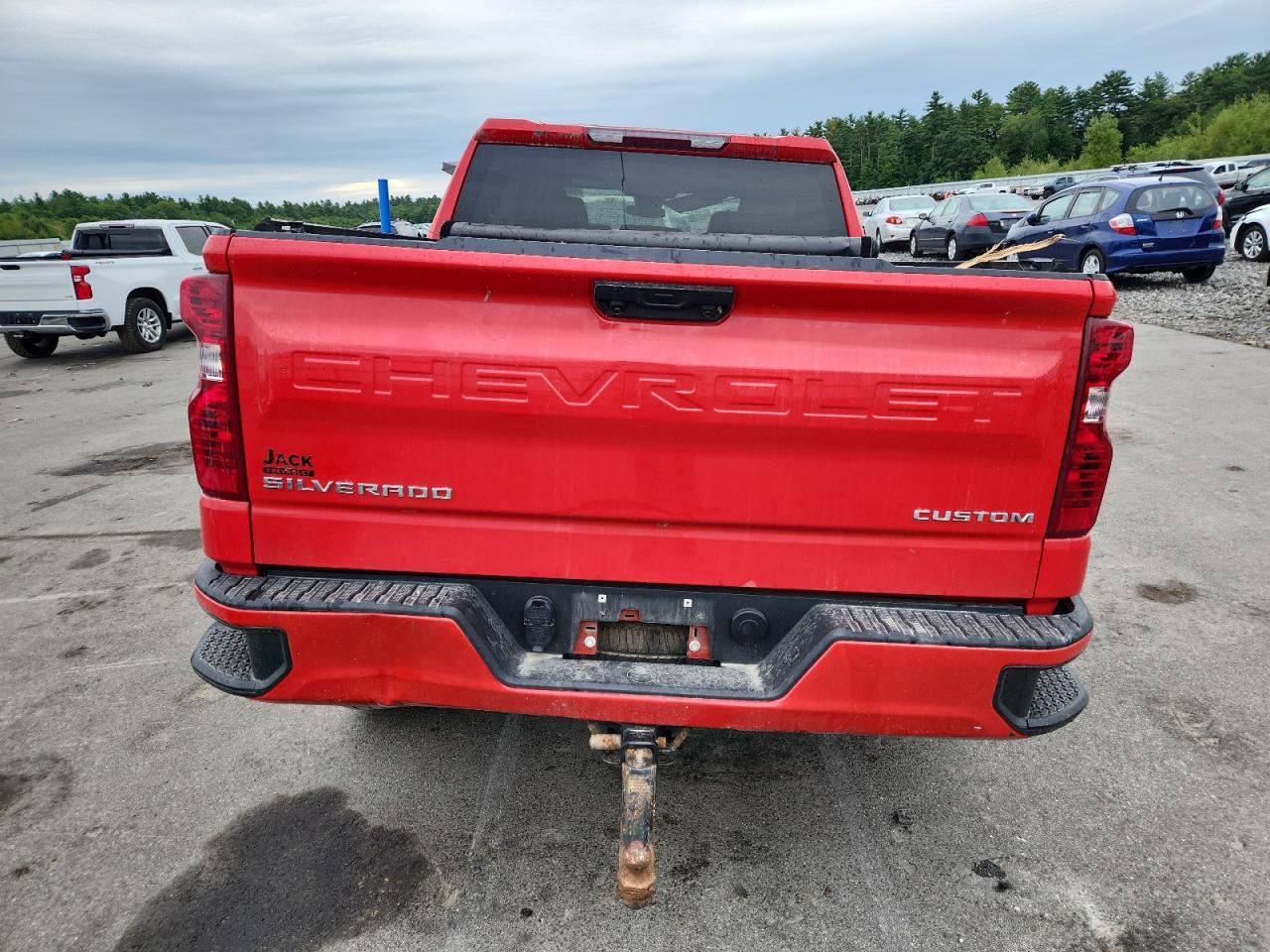 2022 Chevrolet Silverado K1500 Custom - Image 6