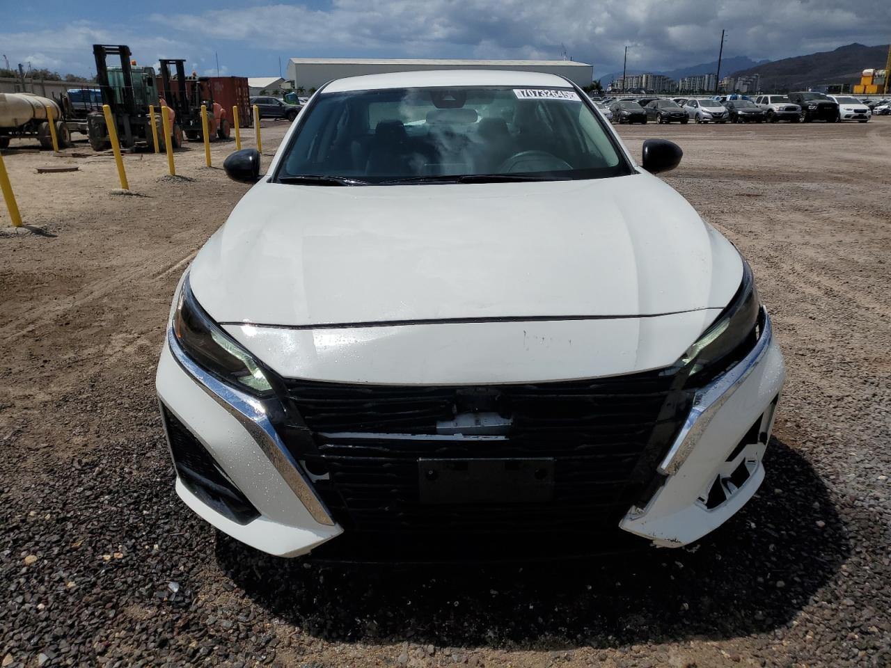 2025 Nissan Altima Sv - Image 5