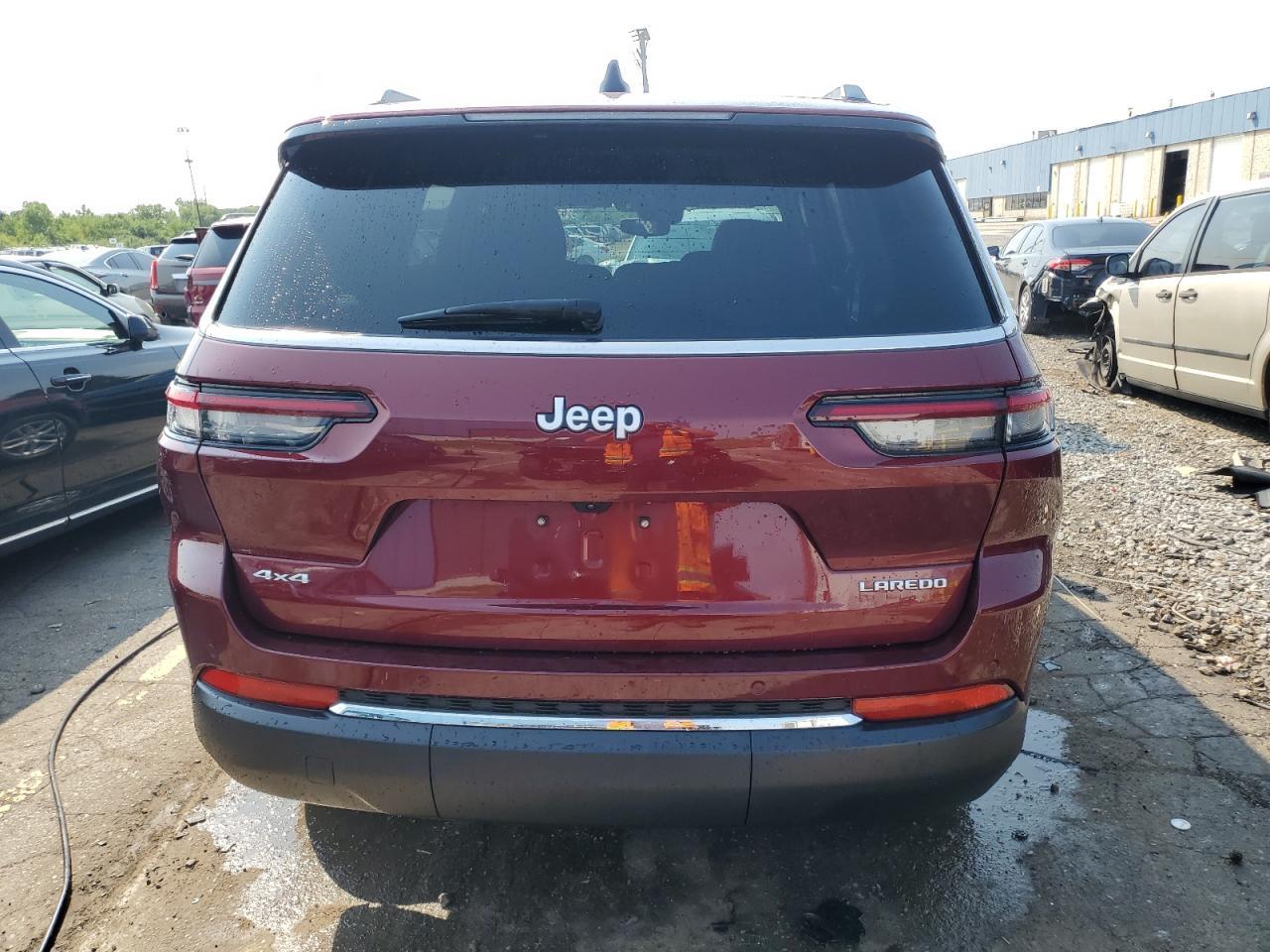 2024 Jeep Grand Cherokee L Laredo - Image 6