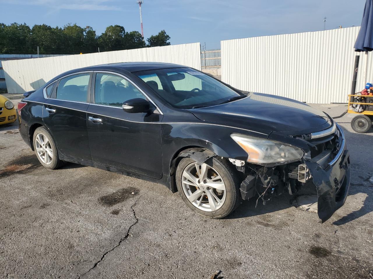 2015 Nissan Altima 2.5 - Image 4
