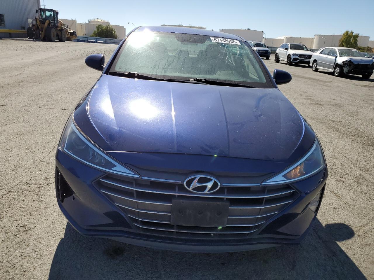 2019 Hyundai Elantra Se - Фото 5