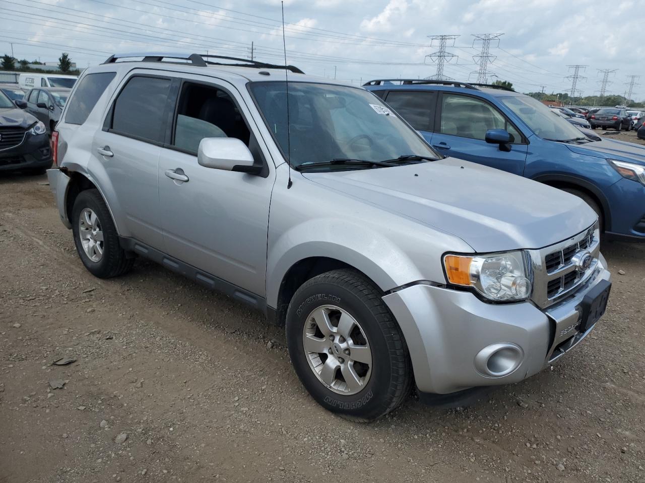 2011 Ford Escape Limited - Фото 4
