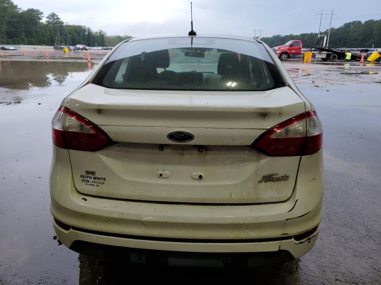 2017 Ford Fiesta Se - Image 6