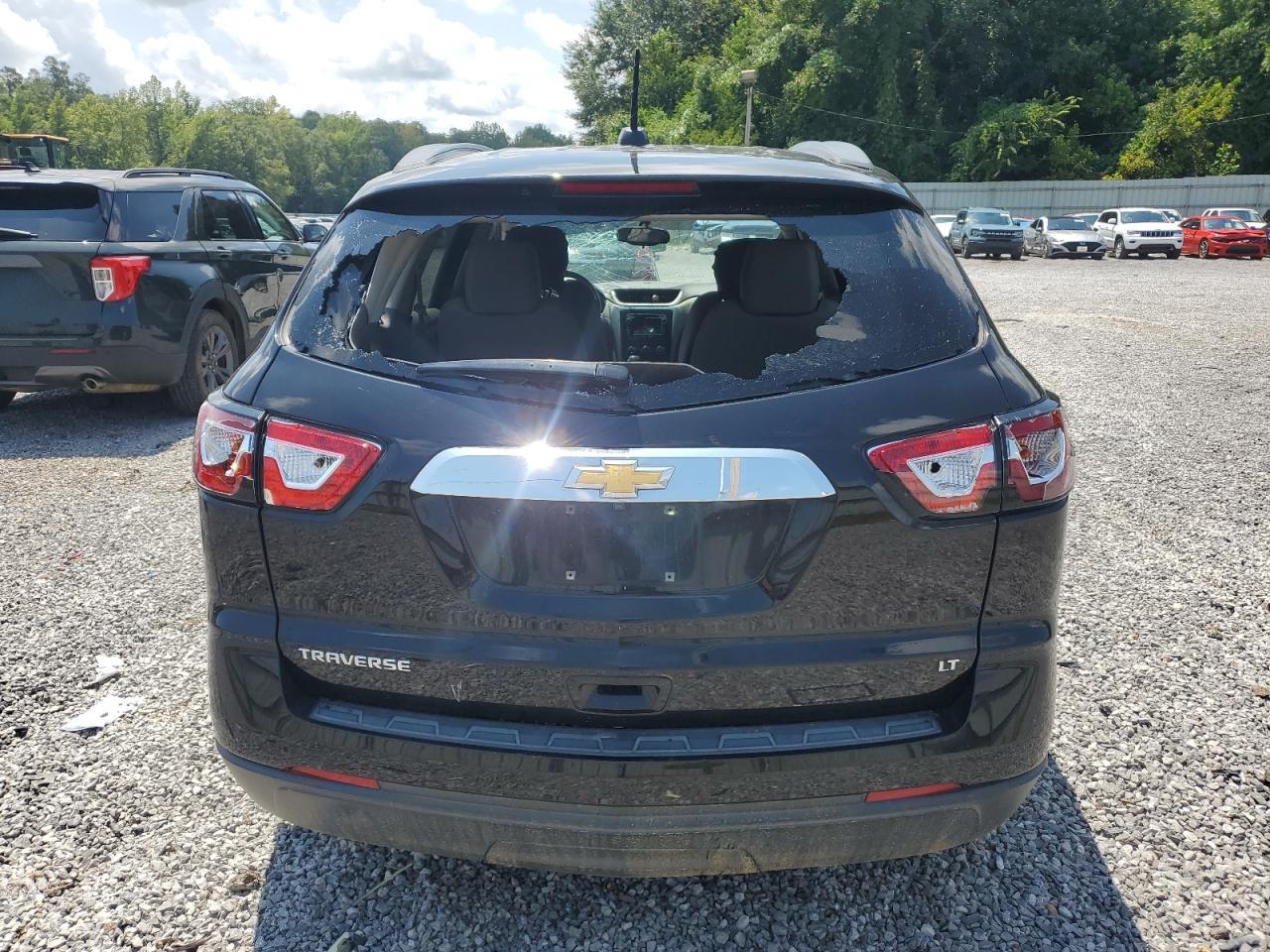 2017 Chevrolet Traverse Lt - Image 6