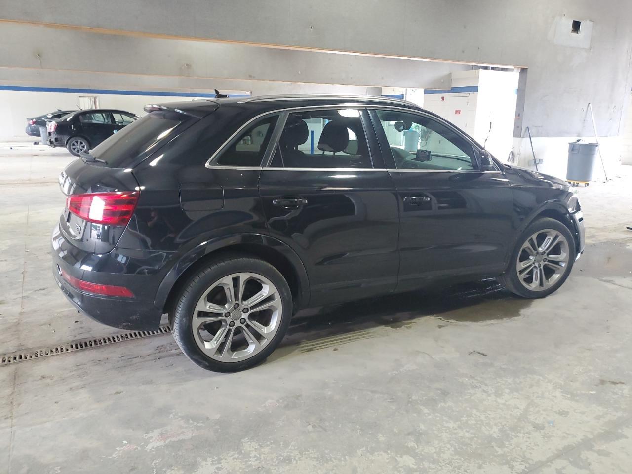 2015 Audi Q3 Premium Plus - Фото 3