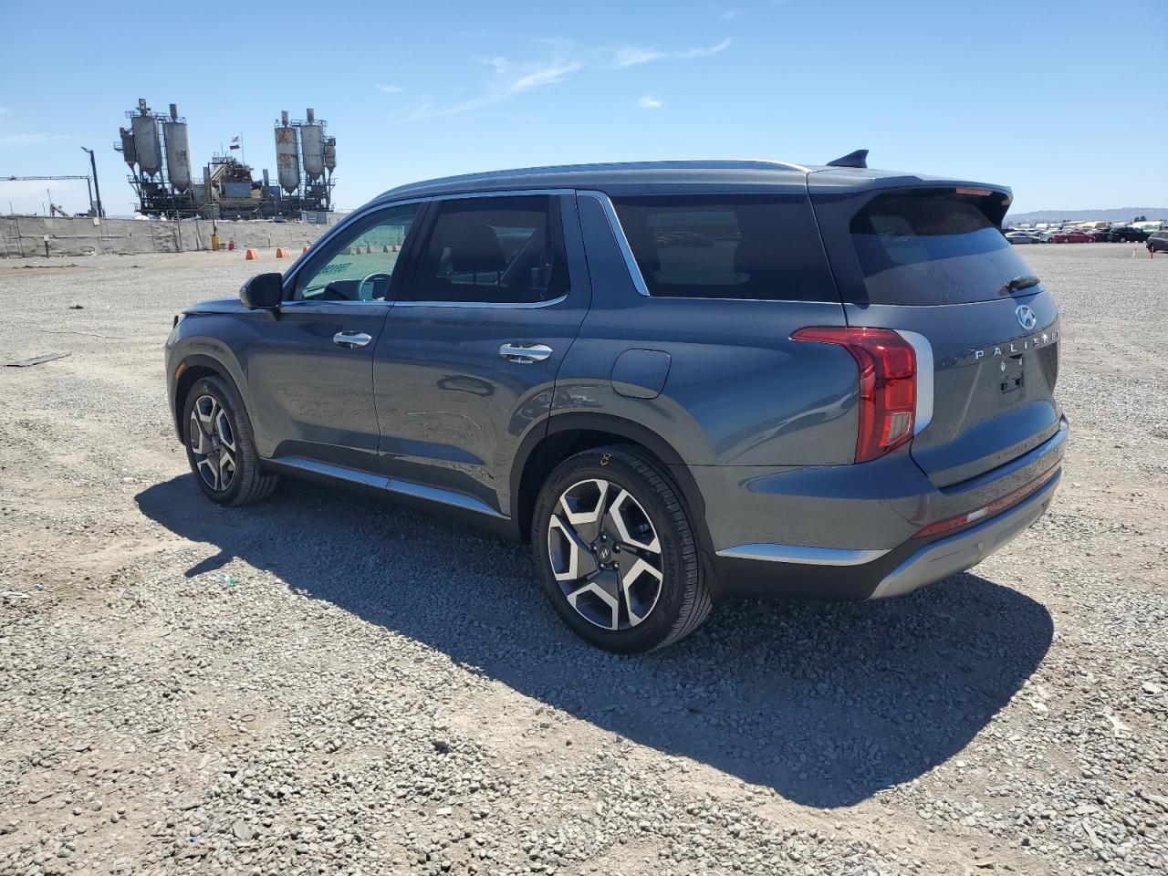 2024 Hyundai Palisade Sel Premium - Image 2