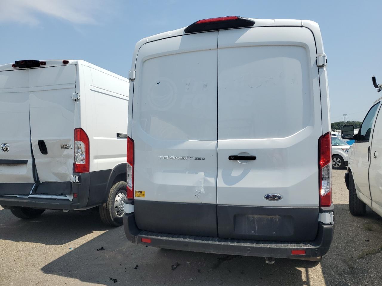 2023 Ford Transit T-250 T-250 - Фото 6