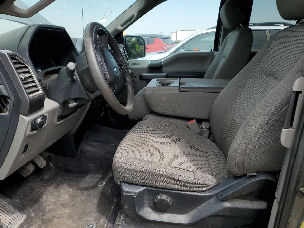 2015 Ford F150 Super Cab - Фото 7